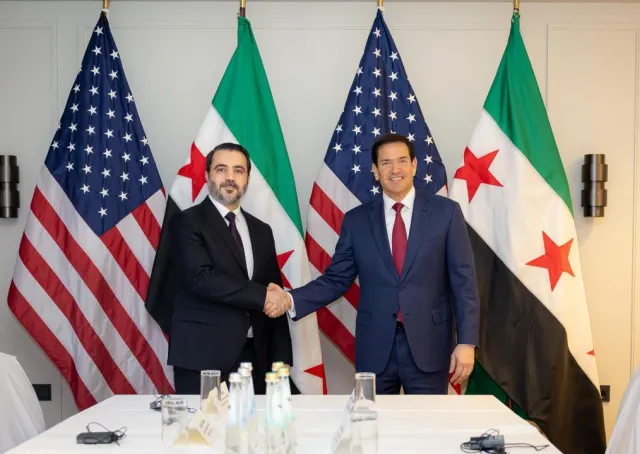 اجتمع الوفد السوري برئاسة معالي وزير الخارجية السيد أسعد حسن الشيباني بوزير خارجية الولايات المتحدة الأمريكية السيد ماركو روبيو