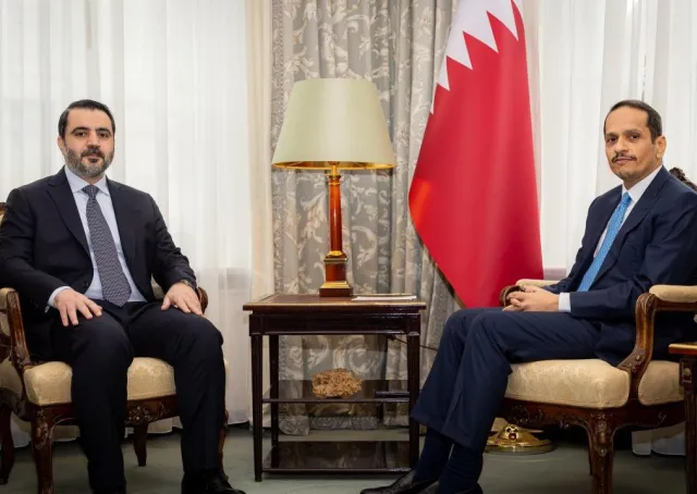 اجتمع وزير الخارجية والمغتربين السيد أسعد حسن الشيباني برئيس مجلس الوزراء وزير خارجية دولة قطر الشيخ محمد بن عبد الرحمن بن جاسم آل ثاني