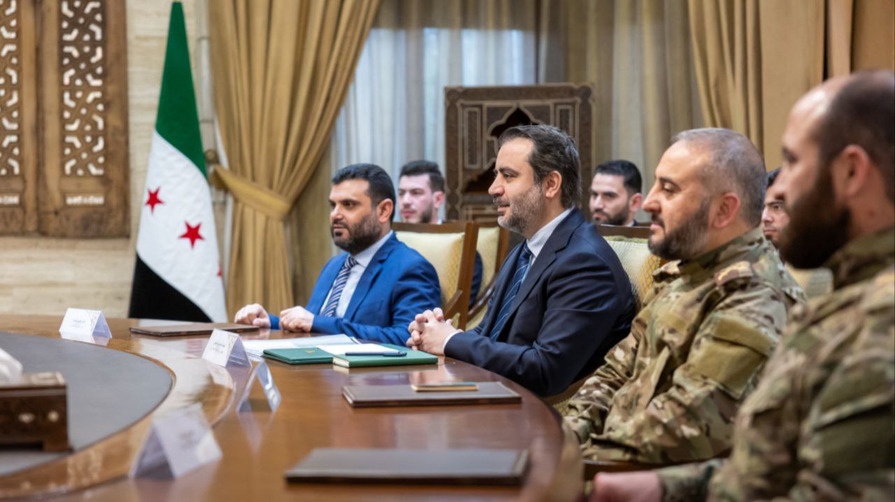 التقى فخامة رئيس الجمهورية العربية السورية ووزير الخارجية والمغتربين وفدًا رفيع المستوى من المملكة الأردنية الهاشمية ،في العاصمة دمشق