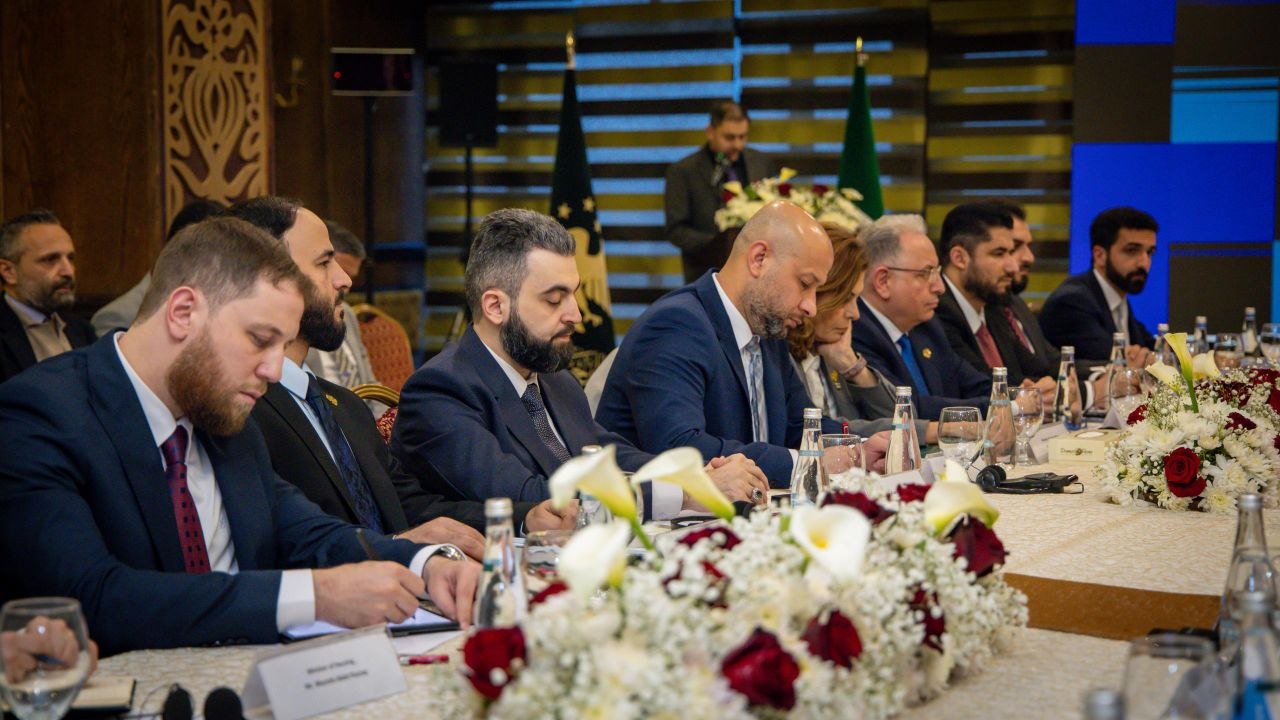 Under The Auspices of  MoFA, The National Committee Concerned with  "Syria Without Camps" Initiative Holds  Meeting with High-Level Officials at  UN