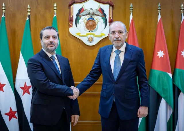 التقى وزير الخارجية والمغتربين السيد أسعد حسن الشيباني في عمّان نائب رئيس الوزراء، وزير الخارجية في المملكة الأردنية الهاشمية السيد أيمن الصفدي