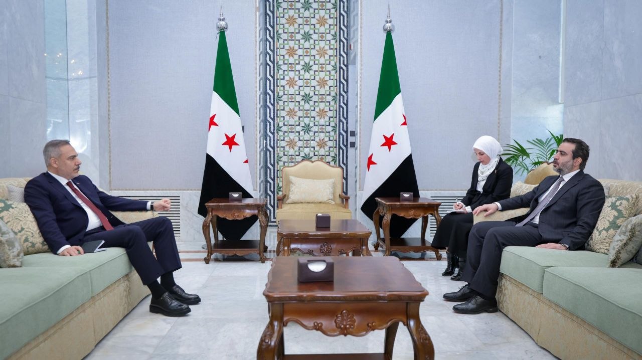 التقى وزير الخارجية والمغتربين السيد أسعد حسن الشيباني نظيره التركي السيد هاكان فيدان في العاصمة دمشق