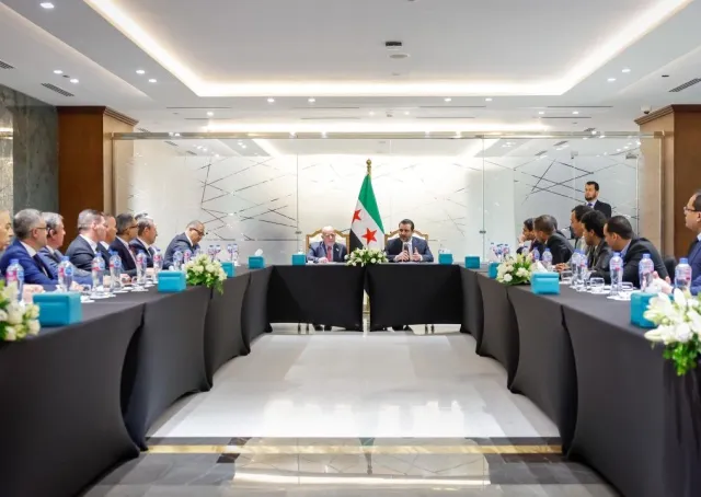 التقى وزير الخارجية والمغتربين السيد أسعد حسن الشيباني برفقة وزير الاقتصاد والصناعة الدكتور نضال الشعار بعدد من رجال الأعمال المصريين