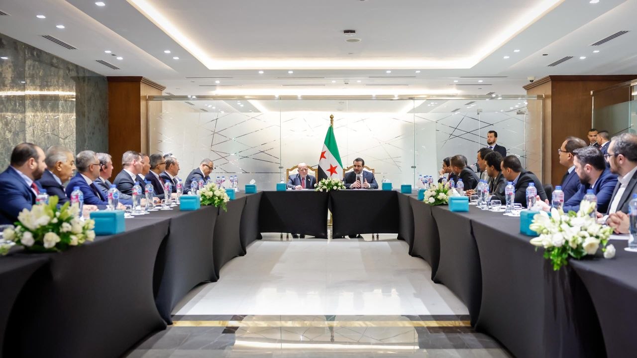 التقى وزير الخارجية والمغتربين السيد أسعد حسن الشيباني برفقة وزير الاقتصاد والصناعة الدكتور نضال الشعار بعدد من رجال الأعمال المصريين