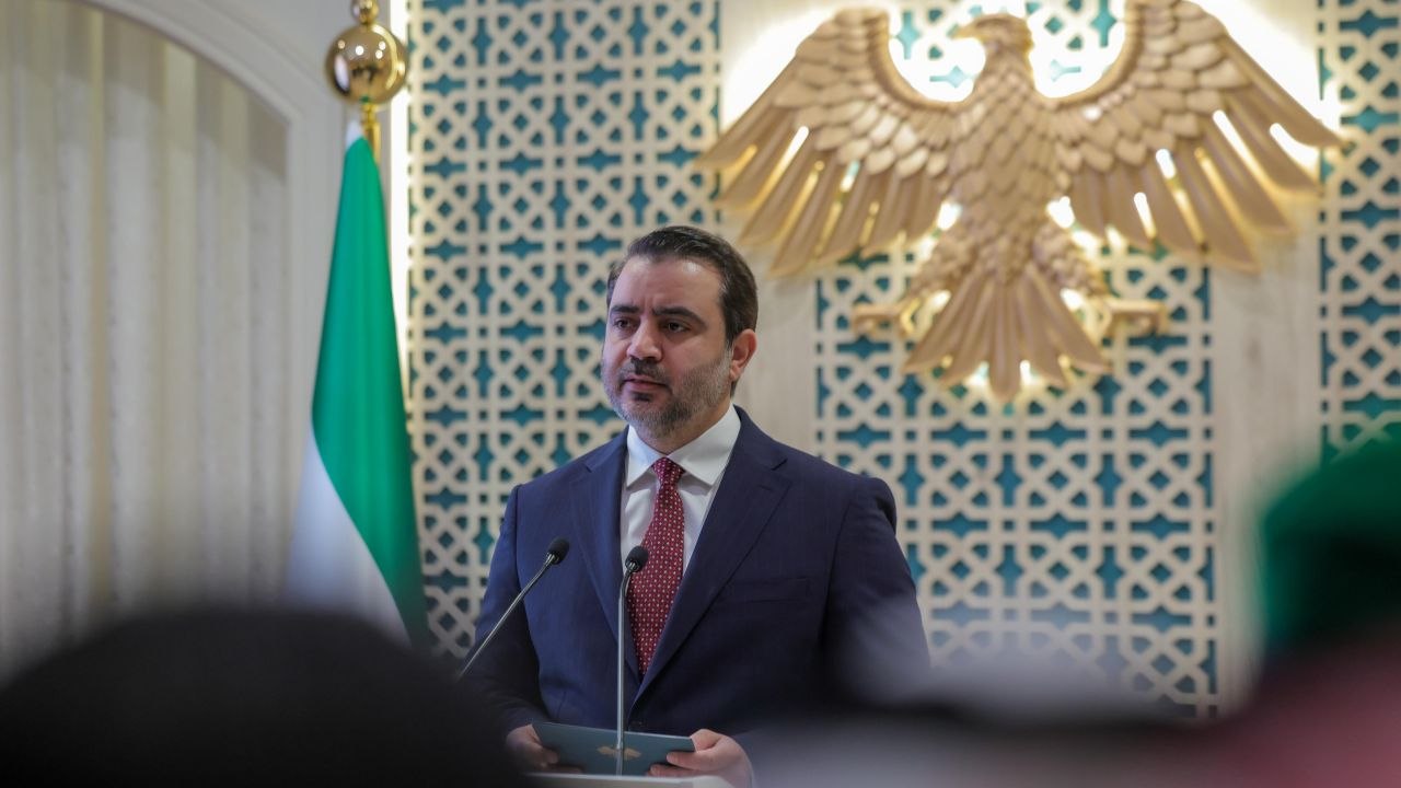 وزير الخارجية والمغتربين السيد أسعد حسن الشيباني، يفتتح القنصلية السورية بمدينة جدة في المملكة العربية السعودية