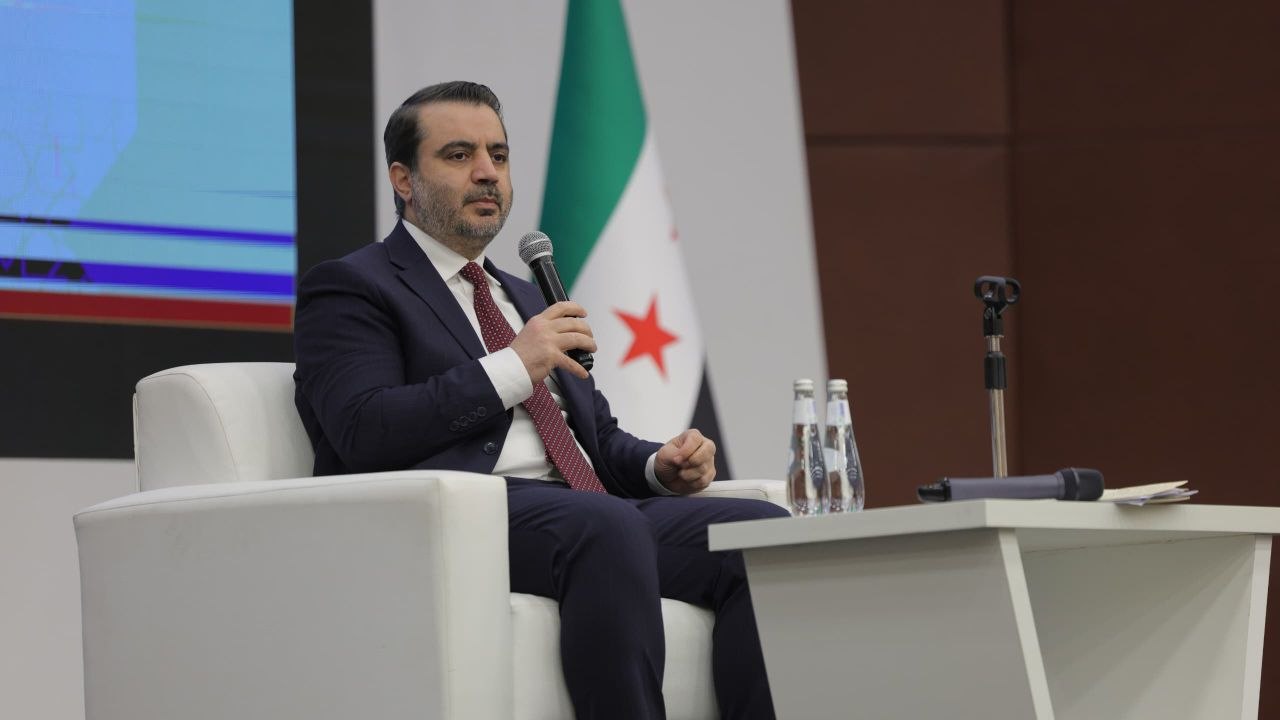 وزير الخارجية والمغتربين السيد أسعد حسن الشيباني، يلتقي بعدد من أبناء الجالية السورية في المملكة العربية السعودية، ضمن افتتاح القنصلية العامة في مدينة جدة.