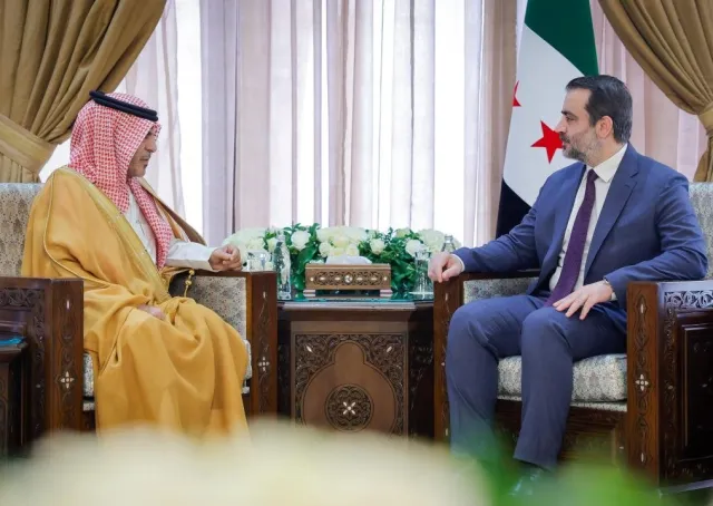 التقى وزير الخارجية والمغتربين السيد أسعد حسن الشيباني، بسفير المملكة العربية السعودية السيد فيصل المجفل، لتوديعه بمناسبة انتهاء مهام عمله كسفير لدى الجمهورية العربية السورية