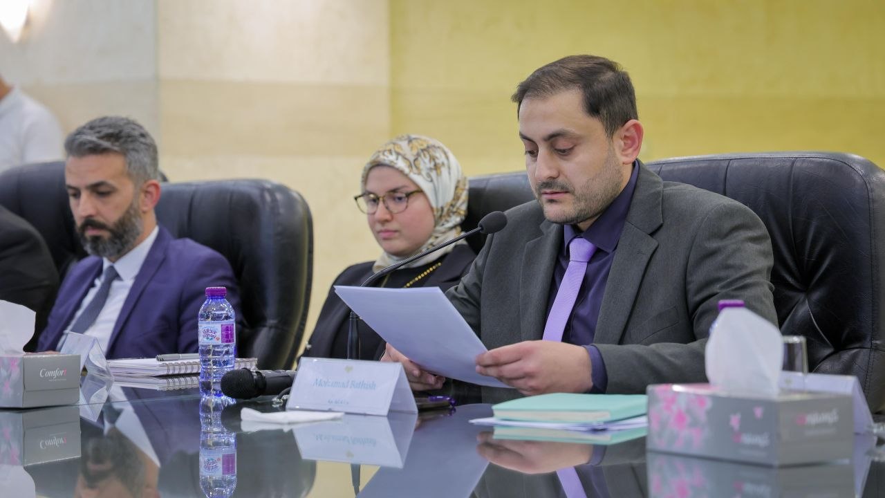 عقدت إدارة التعاون الدولي في وزارة الخارجية والمغتربين ورشة عمل لتنسيق آلية العمل الإنساني واتصالها مع التعافي المبكر والتنمية المستدامة