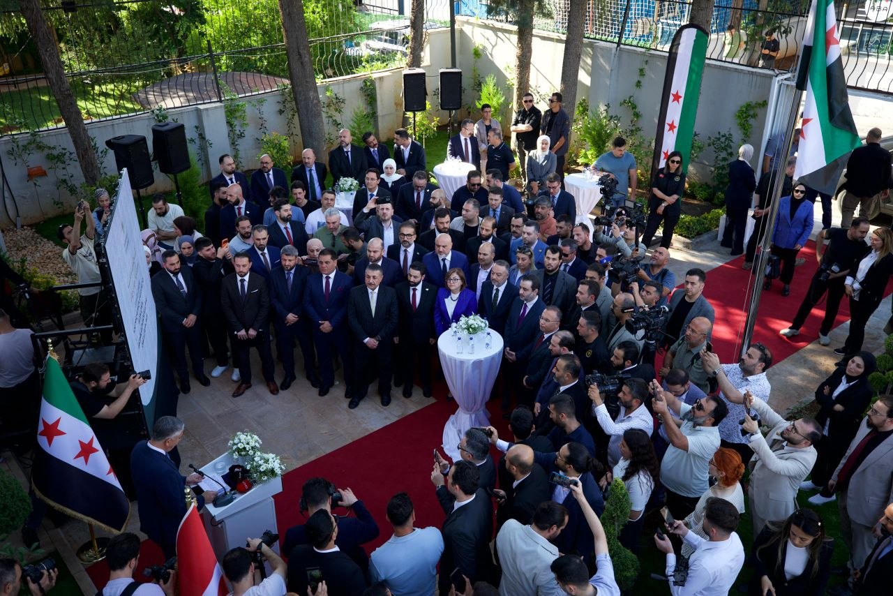 وزير الخارجية والمغتربين السيد أسعد حسن الشيباني يفتتح القنصلية العامة للجمهورية العربية السورية بمدينة غازي عنتاب في الجمهورية التركية