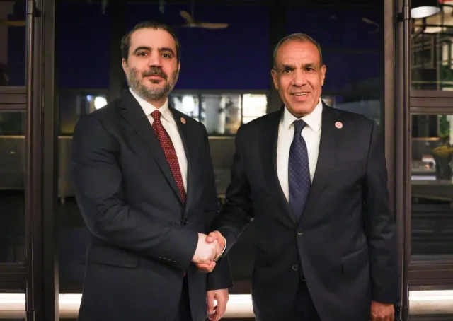 التقى وزير الخارجية والمغتربين السيد أسعد حسن الشيباني في العاصمة عمّان، وزير الخارجية والتعاون الدولي والمصريين بالخارج في جمهورية مصر العربية الدكتور بدر عبد العاطي