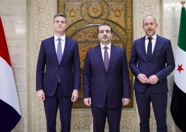 استقبل وزير الخارجية والمغتربين السيد أسعد حسن الشيباني، في العاصمة دمشق، وزير خارجية مملكة هولندا السيد توماس برندسن، ونائب رئيس مجلس الوزراء ووزير اللجوء والهجرة في مملكة هولندا السيد جيسبيرتوس فان دن برنك