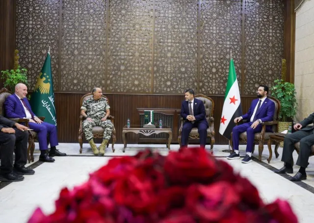 برعاية وزارة الخارجية والمغتربين، وبالتعاون مع وزارتي الداخلية والعدل، جرى استلام الدفعة الثانية من السجناء السوريين المحكومين في السجون اللبنانية