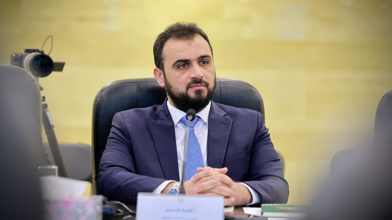 عقدت إدارة التعاون الدولي في وزارة الخارجية والمغتربين برئاسة السيد قتيبة قاديش، ورشة عمل بعنوان "نحو حوكمة عامة أكثر انفتاحًا وفعالية في سوريا"