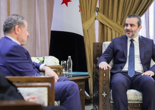 استقبل وزير الخارجية والمغتربين السيد أسعد حسن الشيباني في العاصمة دمشق اليوم، مستشار الرئيس الفلسطيني السيد ياسر عباس والوفد المرافق له.