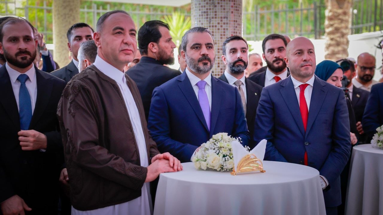 افتتح وزير الخارجية والمغتربين السيد أسعد حسن الشيباني سفارة الجمهورية العربية السورية في العاصمة الليبية طرابلس