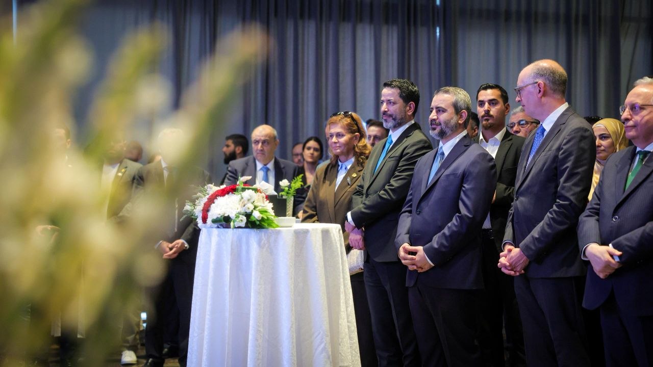 شارك وزير الخارجية والمغتربين السيد أسعد حسن الشيباني ووكيل الدولة في وزارة التعاون الاقتصادي والتنمية الألمانية السيد نيلز آنين في افتتاح البيت الألماني، في العاصمة دمشق