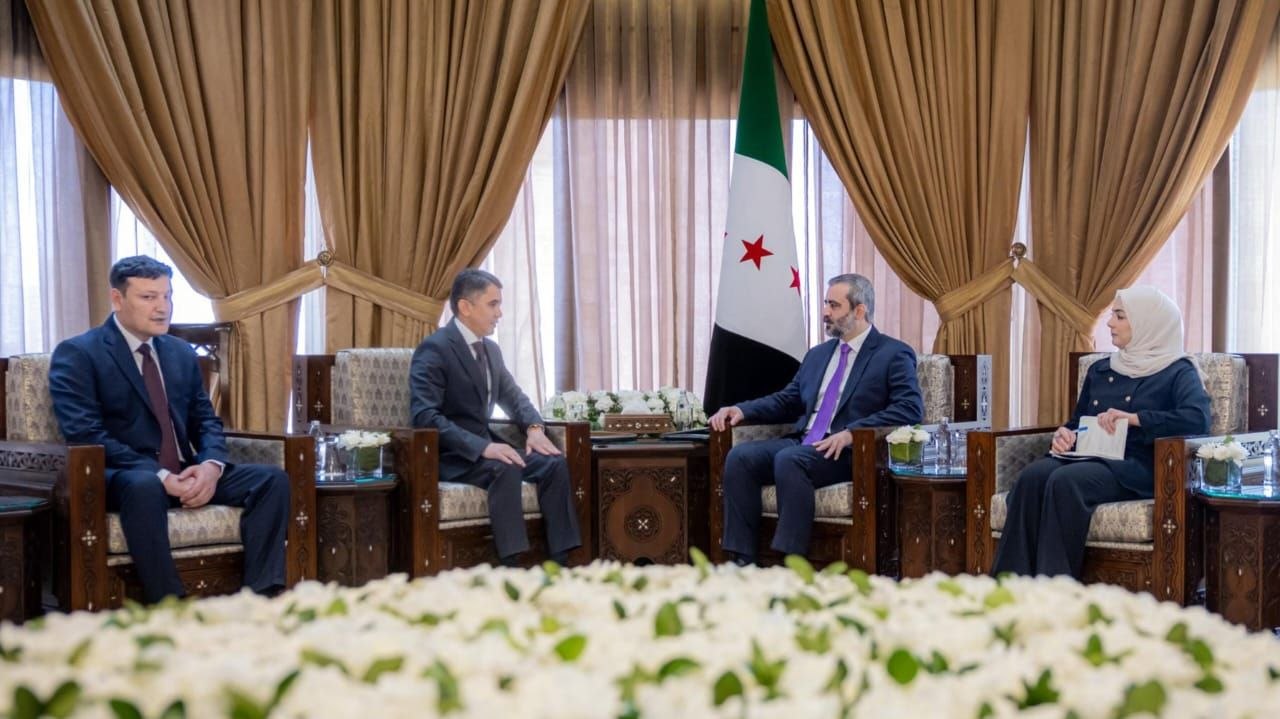 استقبل وزير الخارجية والمغتربين السيد أسعد حسن الشيباني سفير جمهورية أوزبكستان لدى الجمهورية العربية السورية السيد أيوب خان بوتسوف