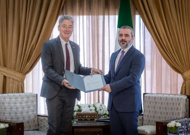 استقبل وزير الخارجية والمغتربين السيد أسعد حسن الشيباني سفير الاتحاد الأوروبي لدى الجمهورية العربية السورية السيد ميخائيل أونماخت
