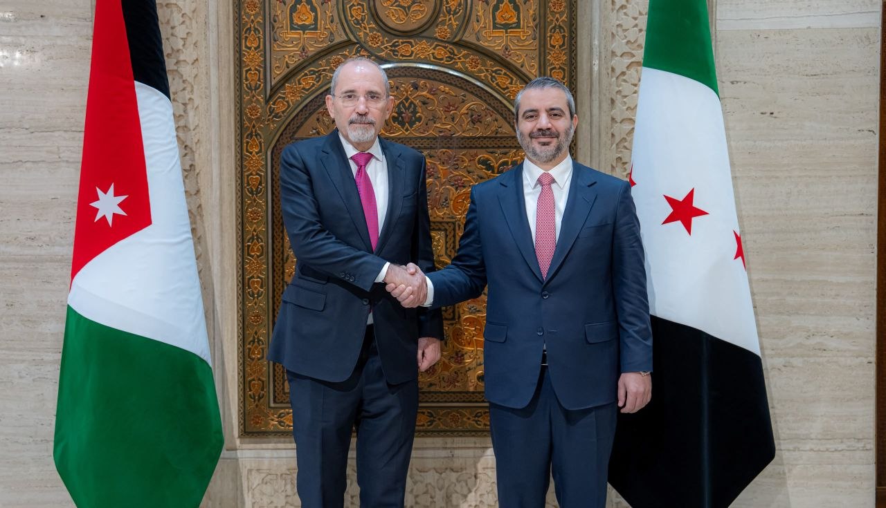 استقبل وزير الخارجية والمغتربين السيد أسعد حسن الشيباني في العاصمة دمشق، نائب رئيس الوزراء وزير الخارجية وشؤون المغتربين الأردني السيد أيمن الصفدي