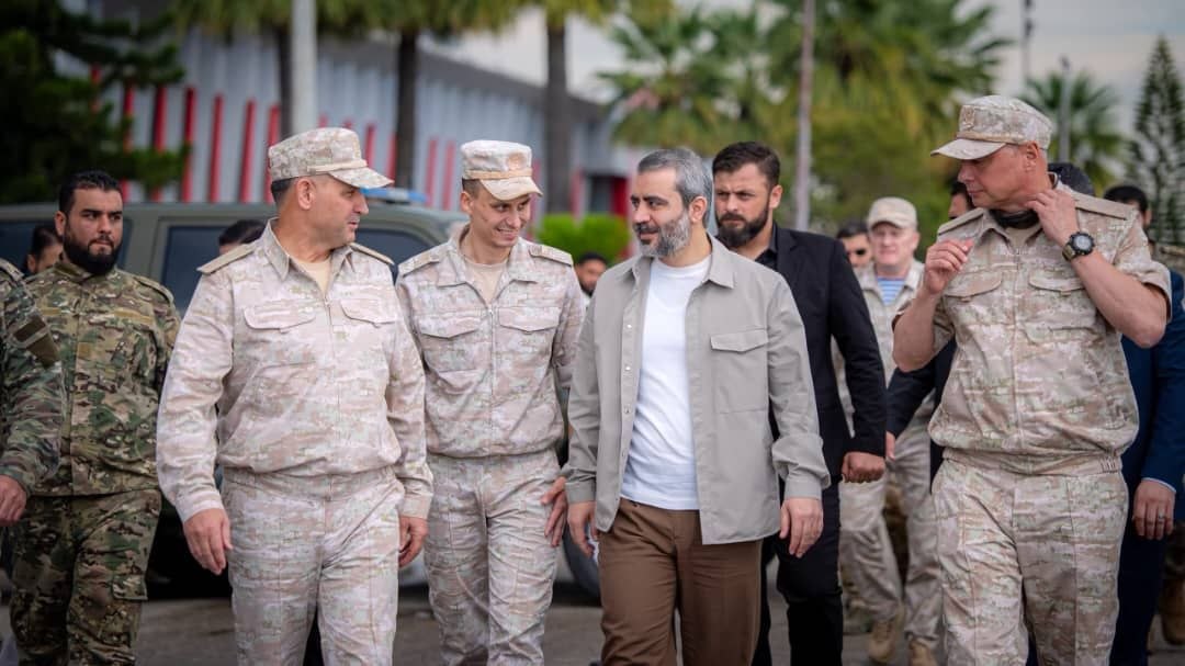 أجرى وزير الخارجية والمغتربين السيد أسعد حسن الشيباني جولة ميدانية داخل مطار اللاذقية الدولي