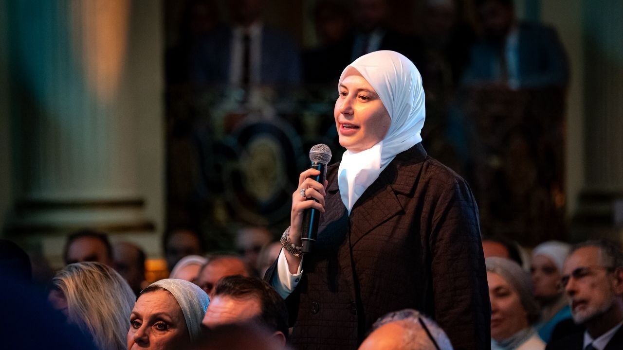 التقى فخامة رئيس الجمهورية السيد أحمد الشرع، ووزير الخارجية والمغتربين السيد أسعد حسن الشيباني، بحضور وزير الطوارئ وإدارة الكوارث السيد رائد الصالح، بعدد من أبناء الجالية السورية في الولايات المتحدة الأمريكية