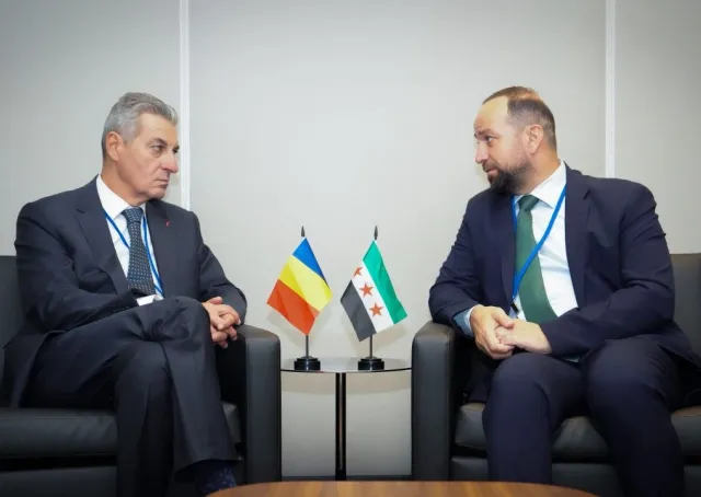 التقى مستشار الشؤون الأوروبية في وزارة الخارجية والمغتربين الدكتور حمزة المصطفى، المدير العام للشؤون السياسية في رومانيا السيد ميهنيا موتوك
