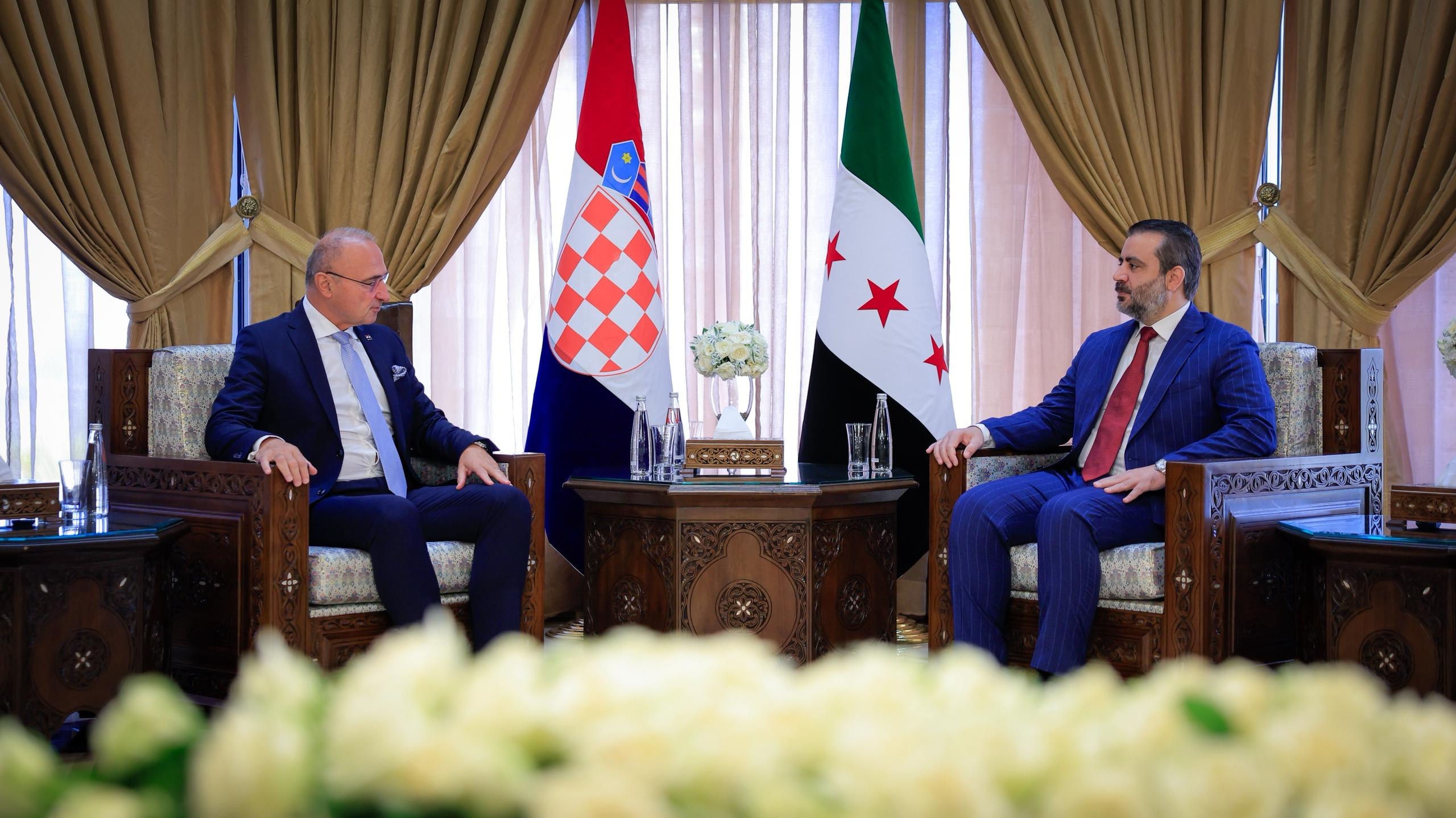 The Minister of Foreign Affairs and Expatriates receives his Croatian counterpart.