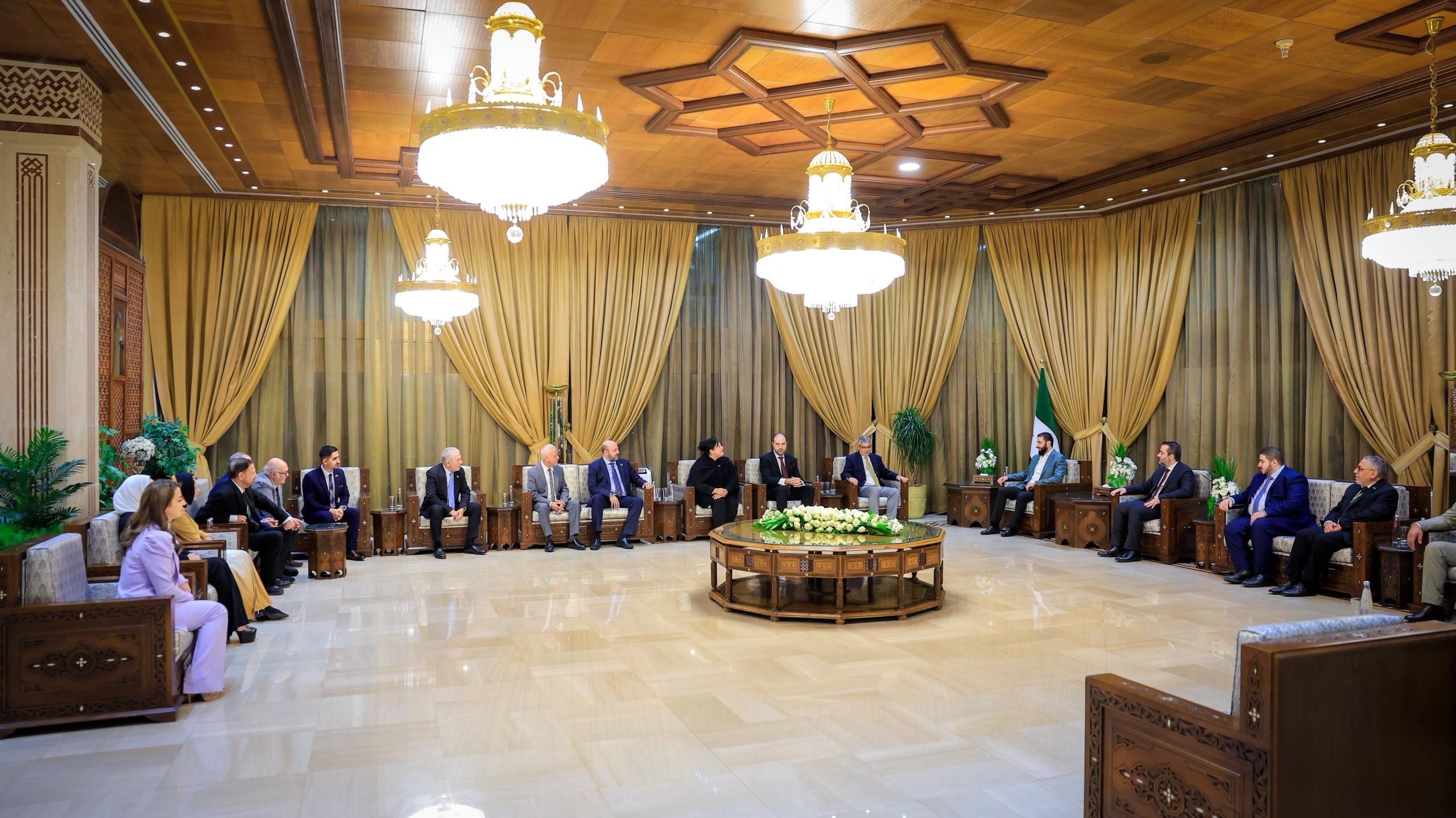 His Excellency the President of the Republic, Mr. Ahmed Al-Shara, Receives in Damascus, a Delegation from the Syrian American Council