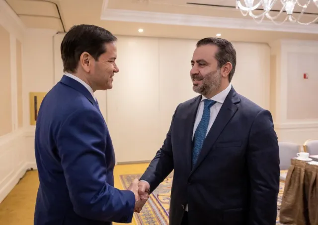 وزير الخارجية والمغتربين السيد أسعد حسن الشيباني يلتقي نظيره الأمريكي السيد ماركو روبيو