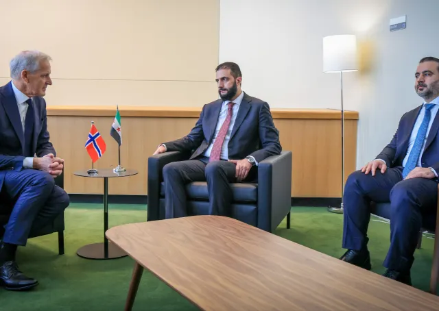 President Al-Sharaa Meets Norwegian Prime Minister Støre on Sidelines of UNGA 80