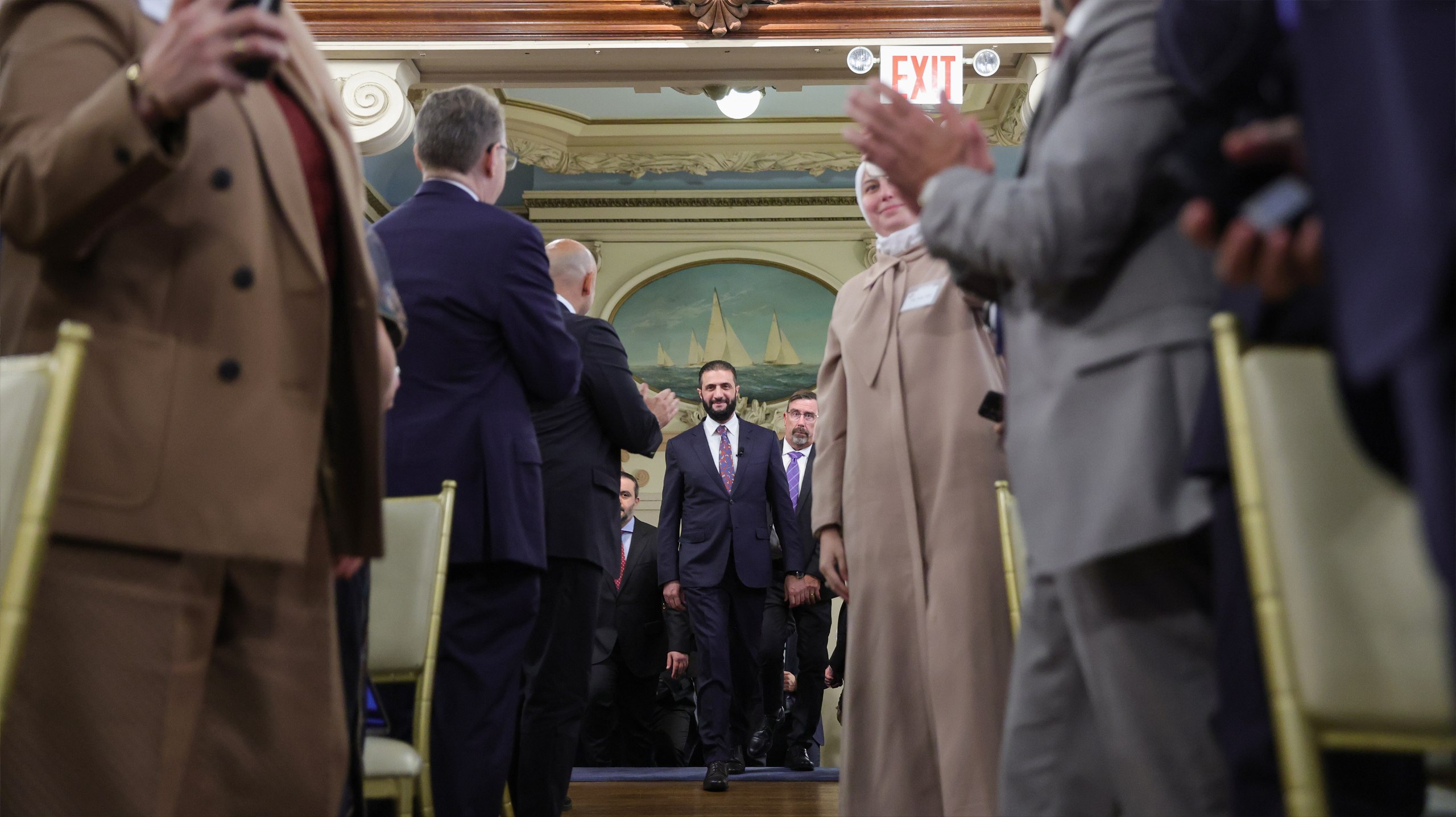 President Al-Sharaa Holds Talks with Charles Lister of the Middle East Institute  