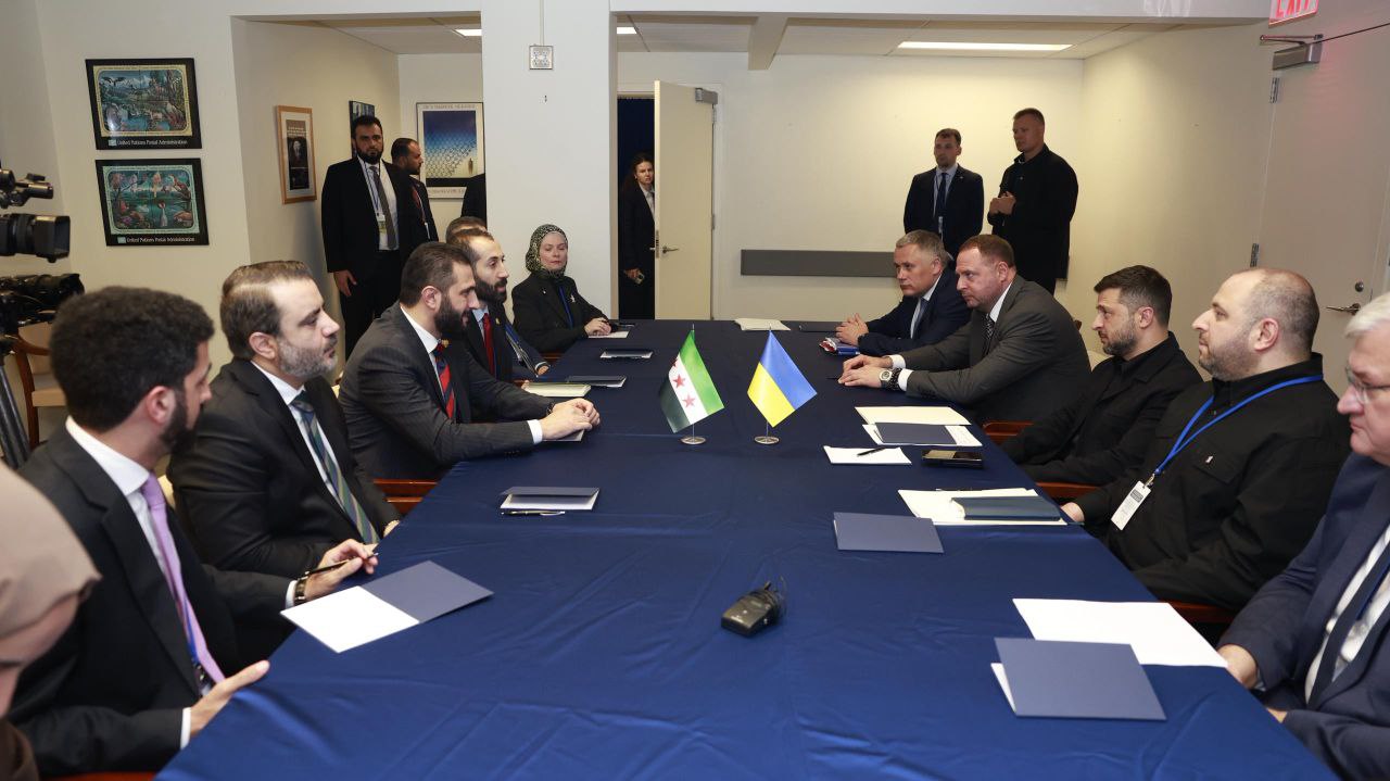 President Al-Sharaa Holds Talks with Ukrainian President Volodymyr Zelenskyy at UNGA