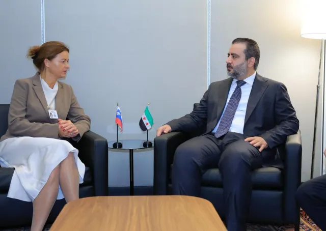 التقى وزير الخارجية والمغتربين السيد أسعد حسن الشيباني وزيرة خارجية سلوفينيا السيدة تانيا فاين