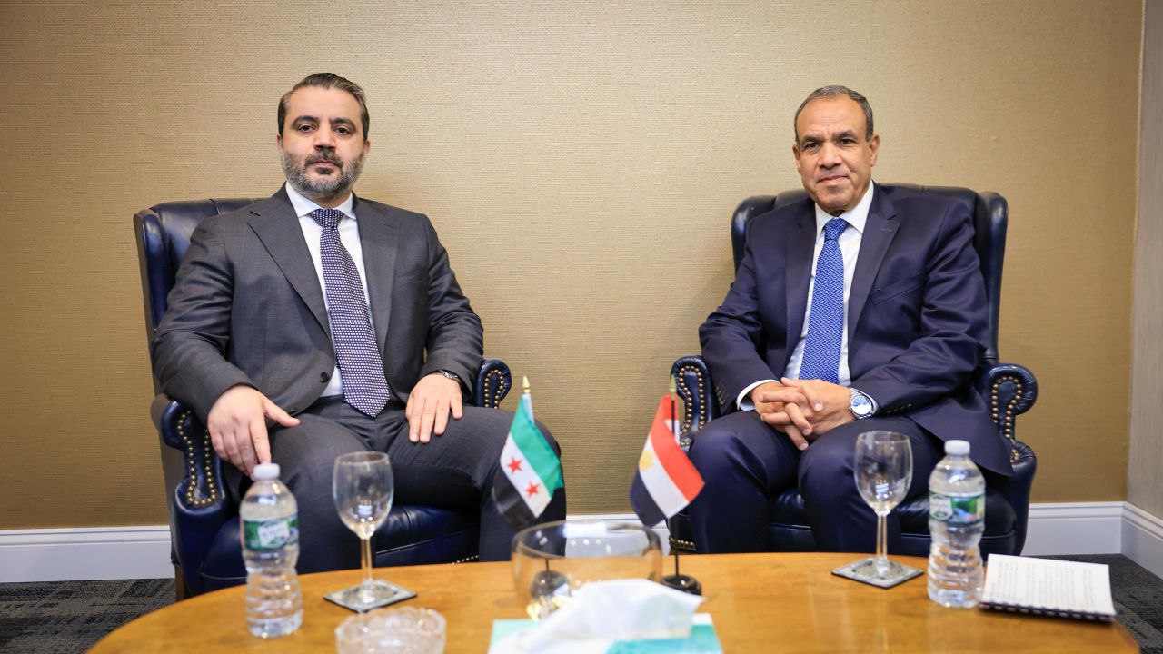 التقى وزير الخارجية والمغتربين السيد أسعد حسن الشيباني نظيره المصري السيد بدر عبد العاطي