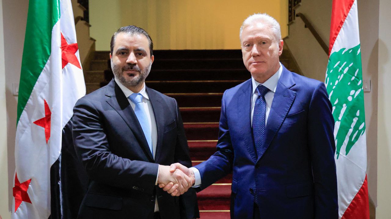 وزير الخارجية والمغتربين السيد أسعد حسن الشيباني يلتقي نظيره اللبناني السيد يوسف رجى في بيروت