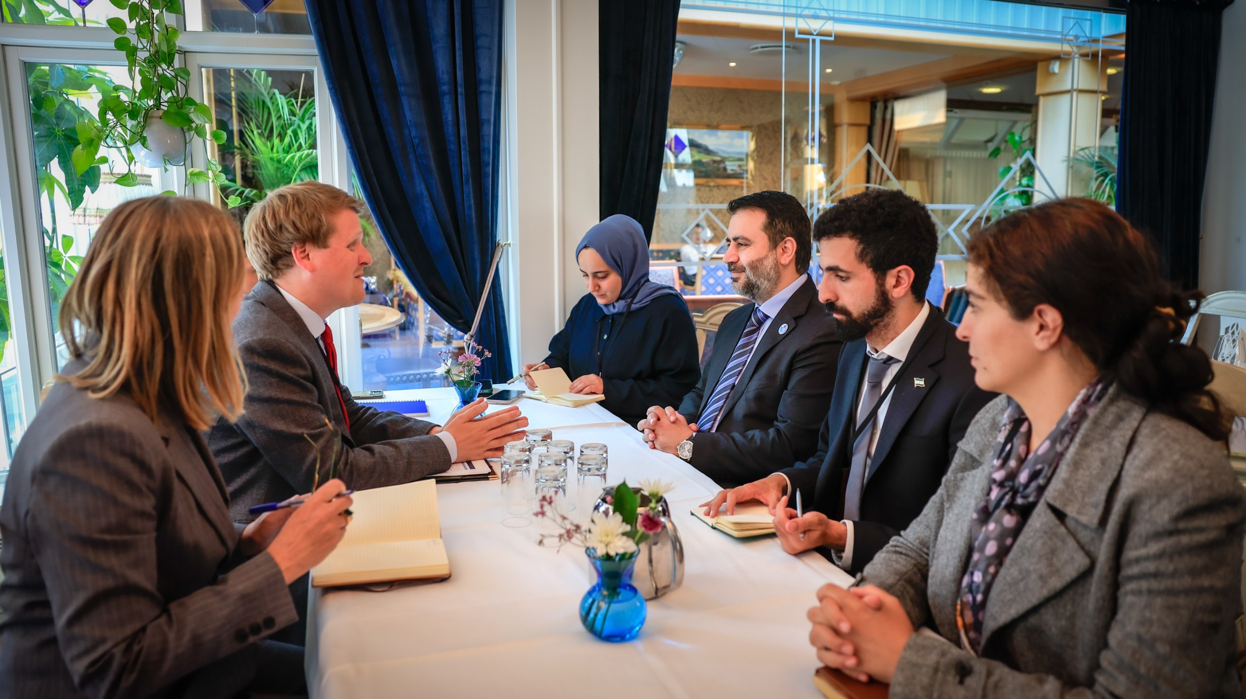Al-Shaibani Meets Norwegian Minister of International Development on Sidelines of Oslo Forum for Peace