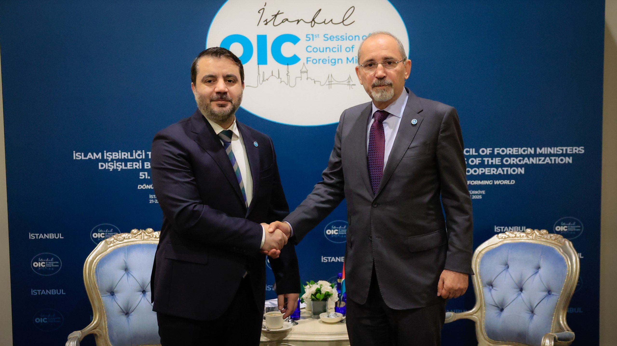 يلتقي وزير الخارجية والمغتربين السيد أسعد حسن الشيباني نظيره الأردني