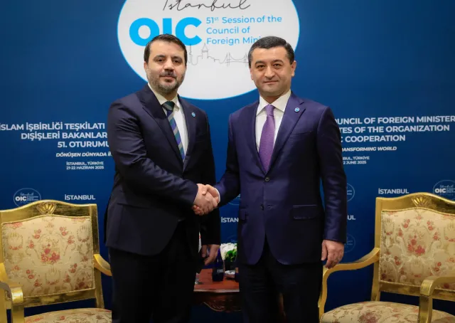 Foreign Minister Asaad Hassan Al-Shaibani meets with His Uzbek Counterpart