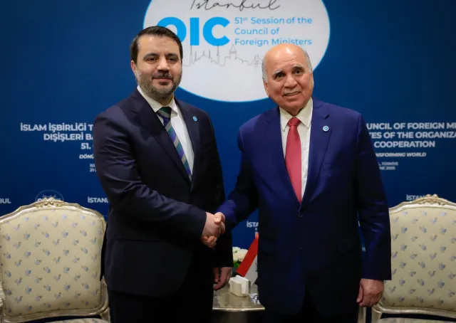 Foreign Minister and Minister of Expatriates, Mr. Asaad Hassan Al-Shaibani, Meets with His Iraqi Counterpart, Mr. Fuad Hussein