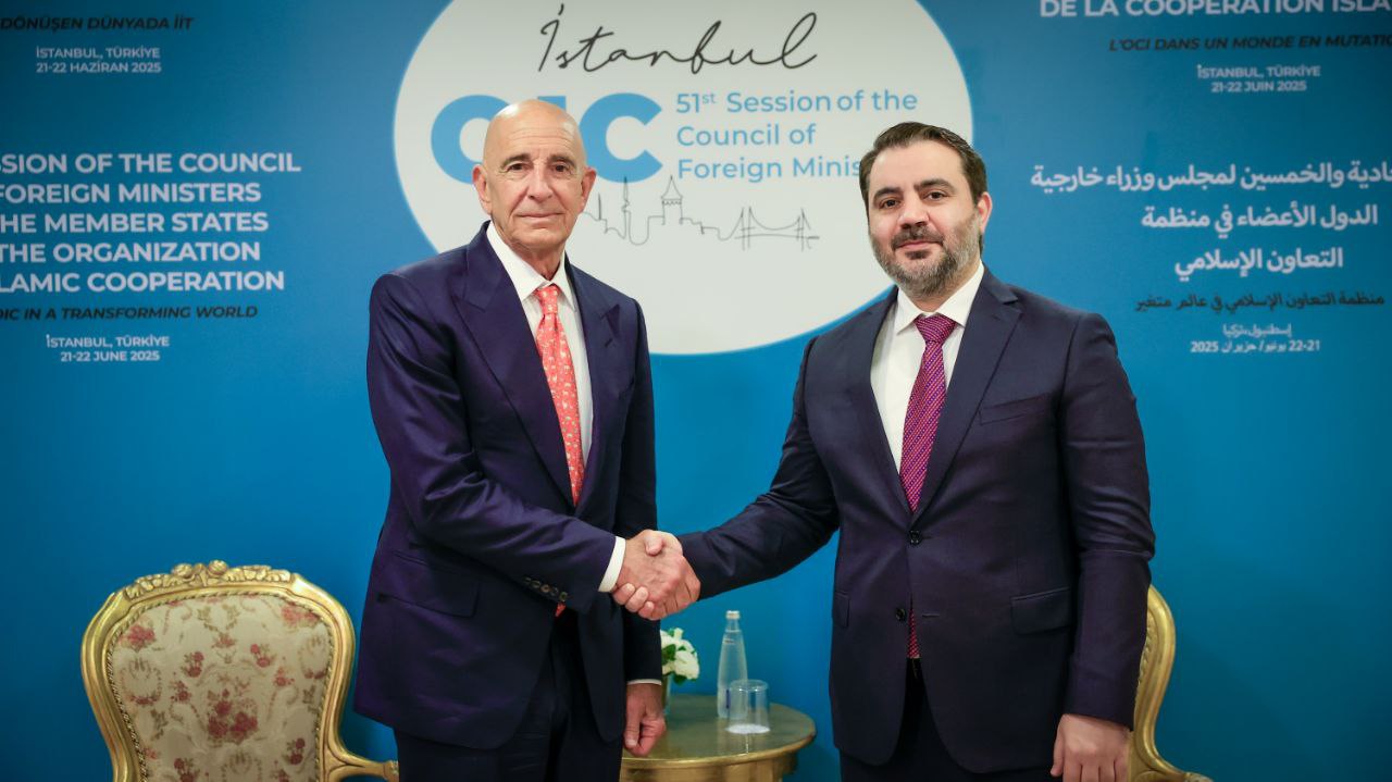 Foreign Minister Asaad Hassan Al-Shaibani Meets with US Special Envoy to Syria Thomas Barrack